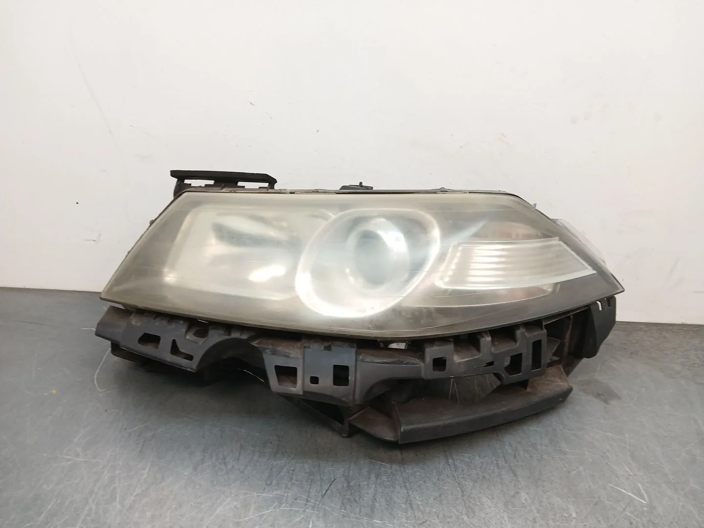 Faro Izquierdo para Renault Megane Ii (Bm0/1_, Cm0/1_)