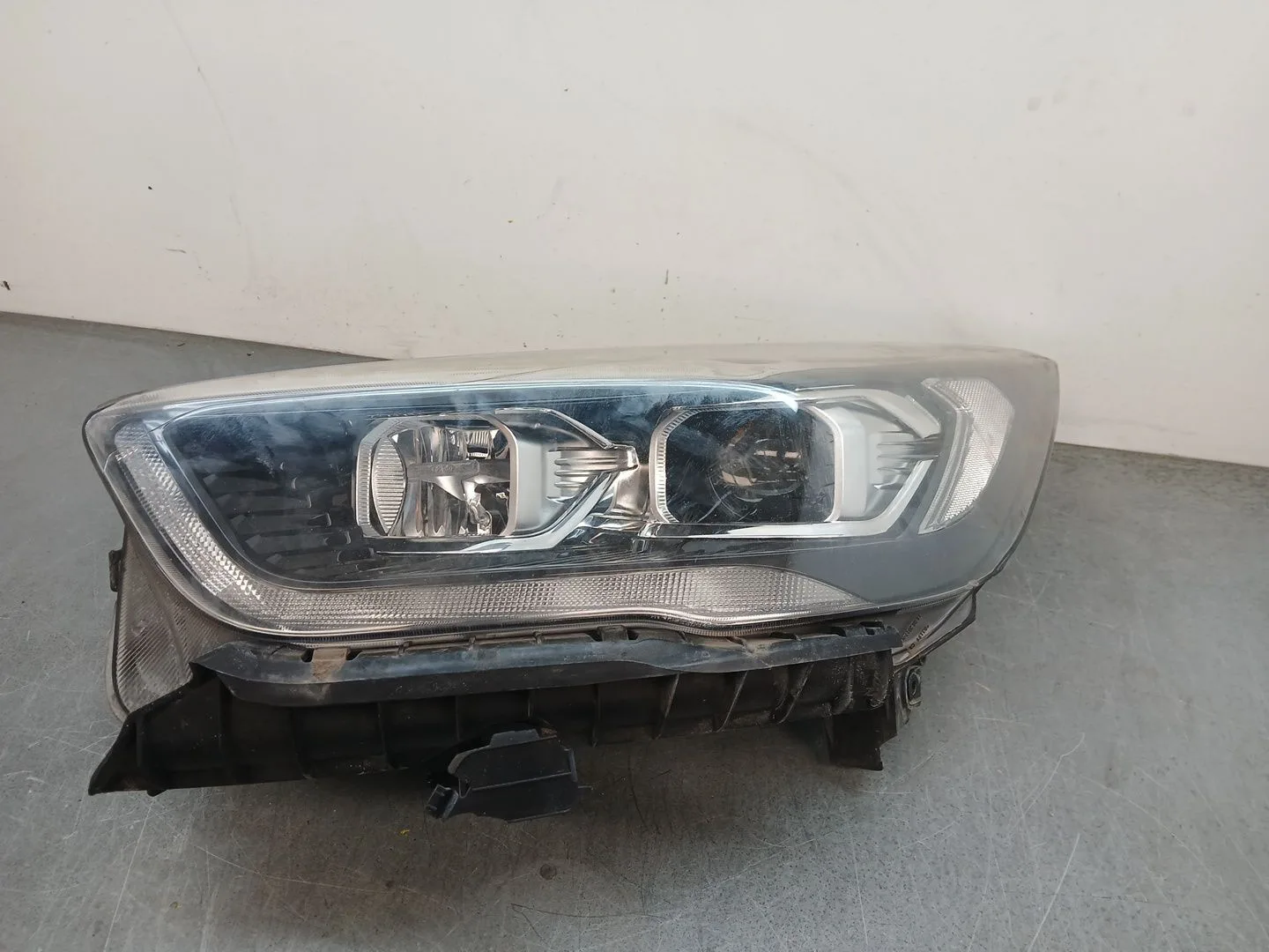 Faro Izquierdo para Ford Kuga Ii (Dm2)