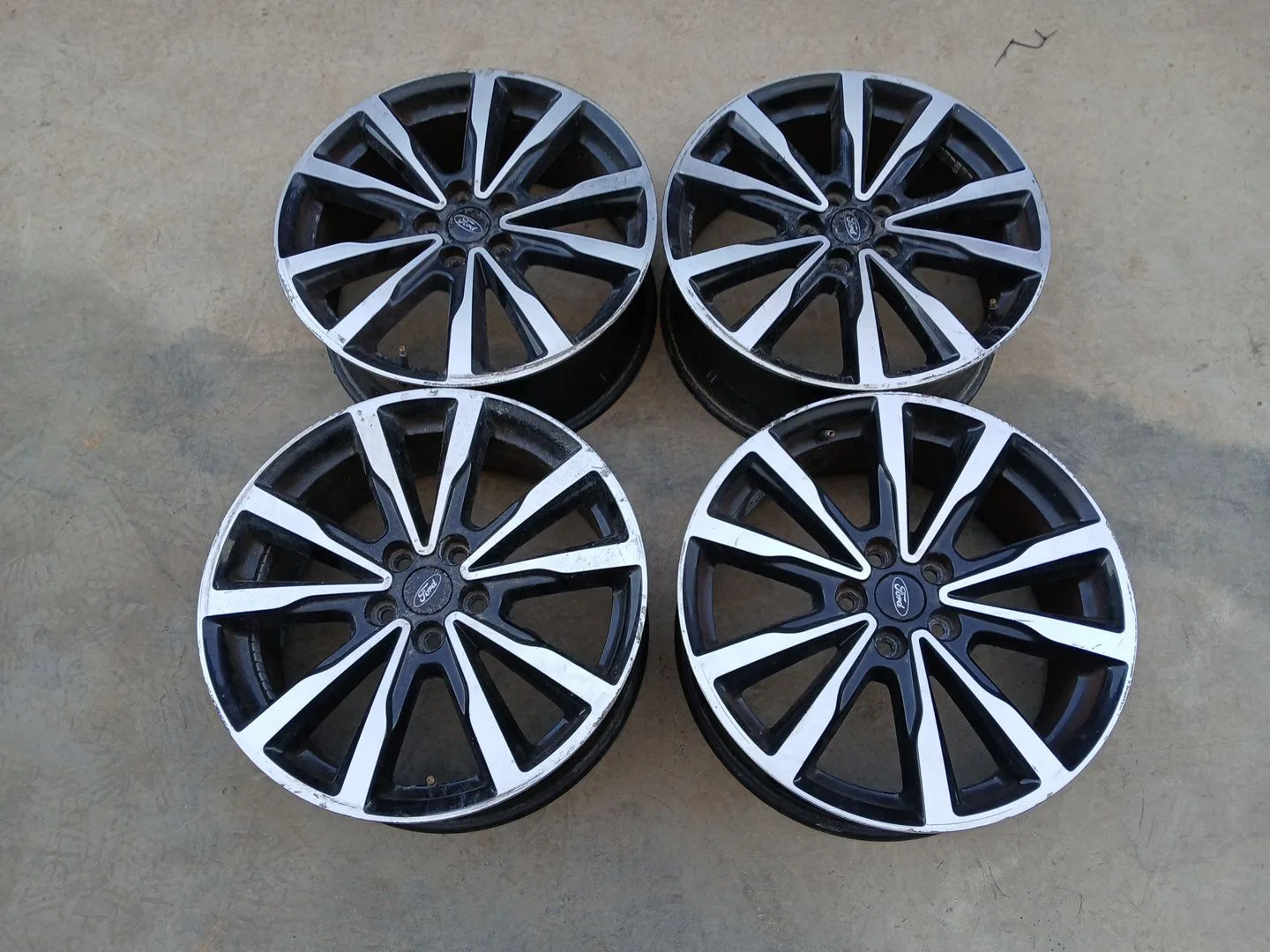 Juego Llantas para Ford Kuga Ii (Dm2)