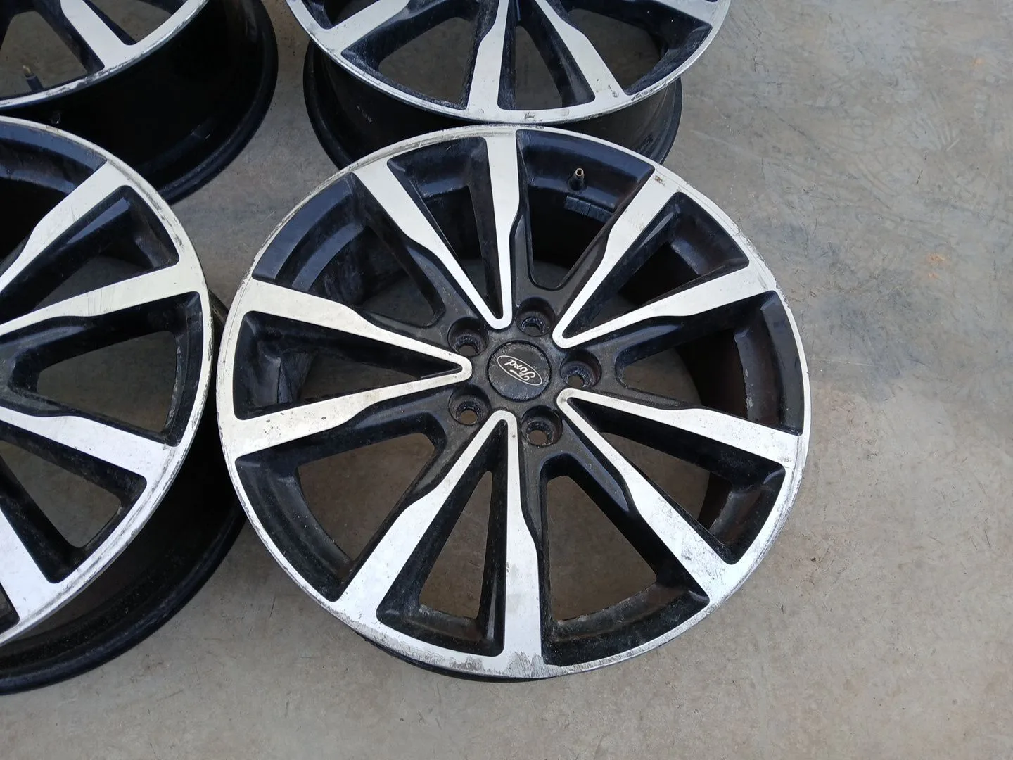 Juego Llantas para Ford Kuga Ii (Dm2)