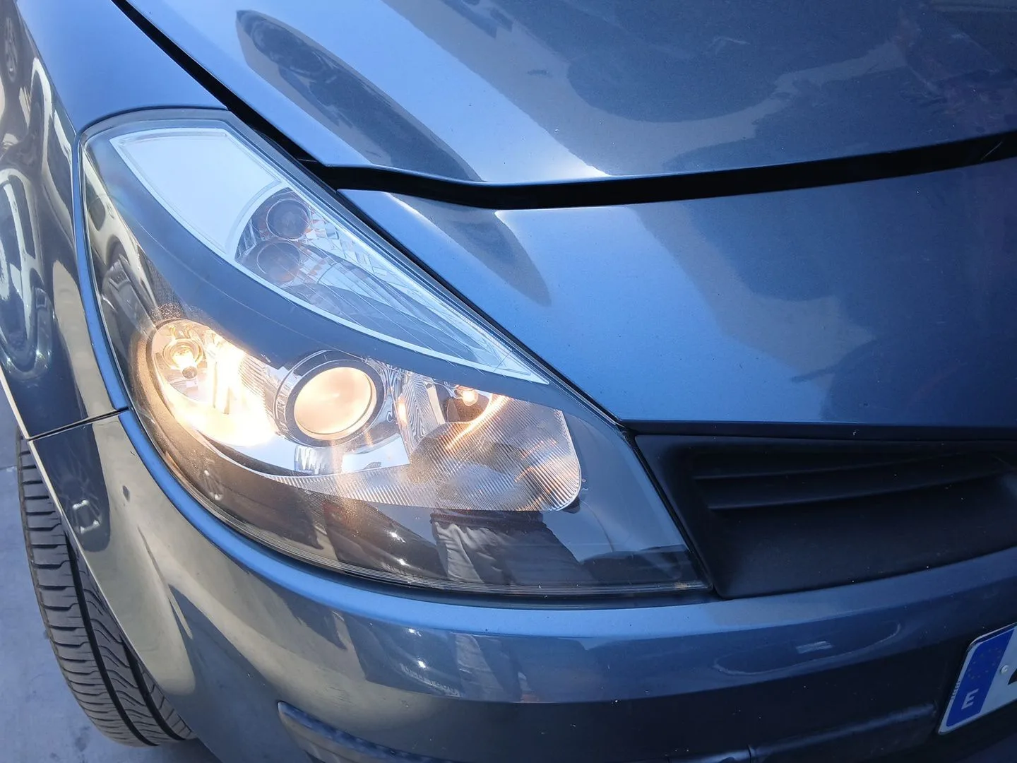 Faro Derecho para Renault Clio Iii (Br0/1, Cr0/1)