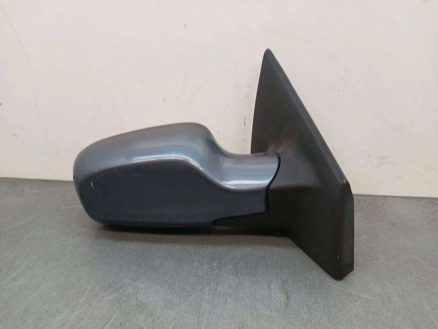 Retrovisor Derecho para Renault Clio Iii (Br0/1, Cr0/1)