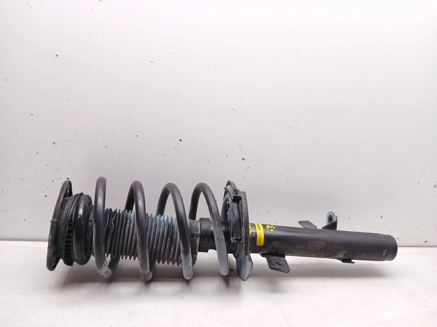 Amortiguador Delantero Derecho para Ford Kuga Ii (Dm2)