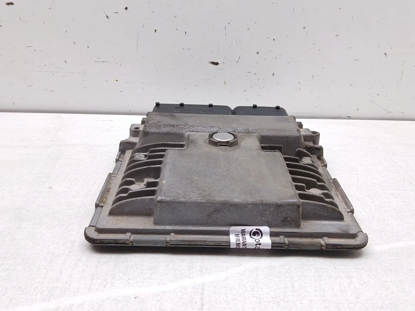 Centralita Motor Uce para Seat Leon (1P1)