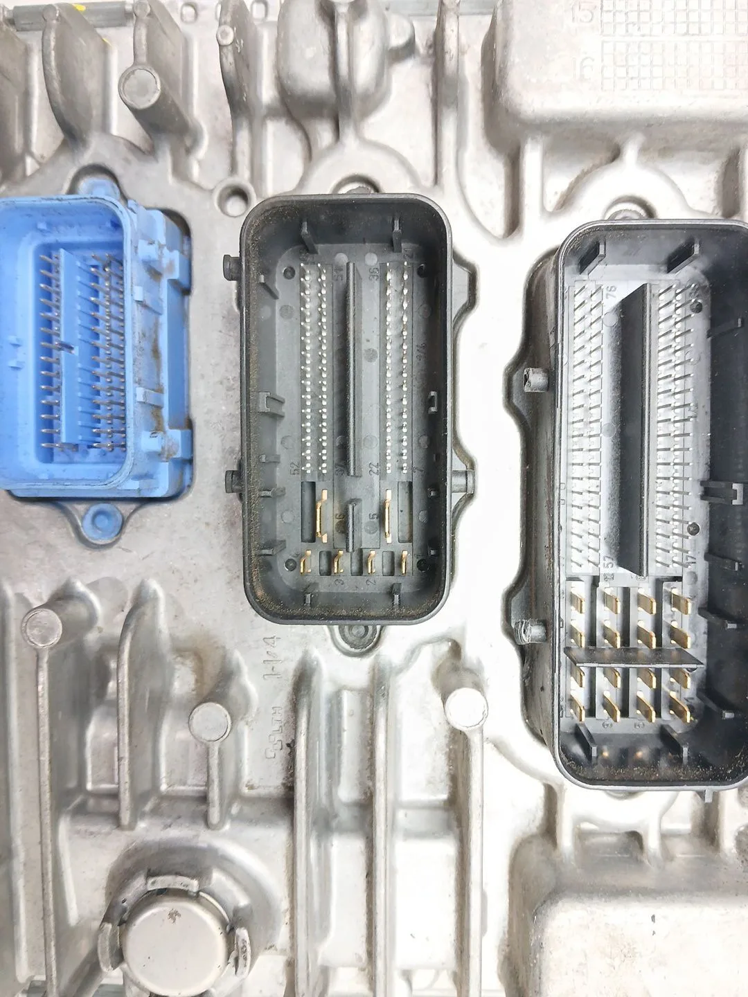 Centralita Motor Uce para Opel Astra J (P10)