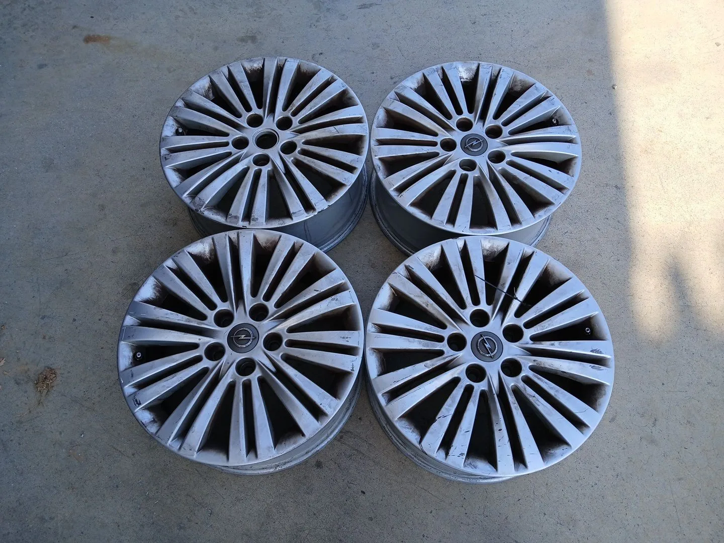 Juego Llantas para Opel Astra J (P10)