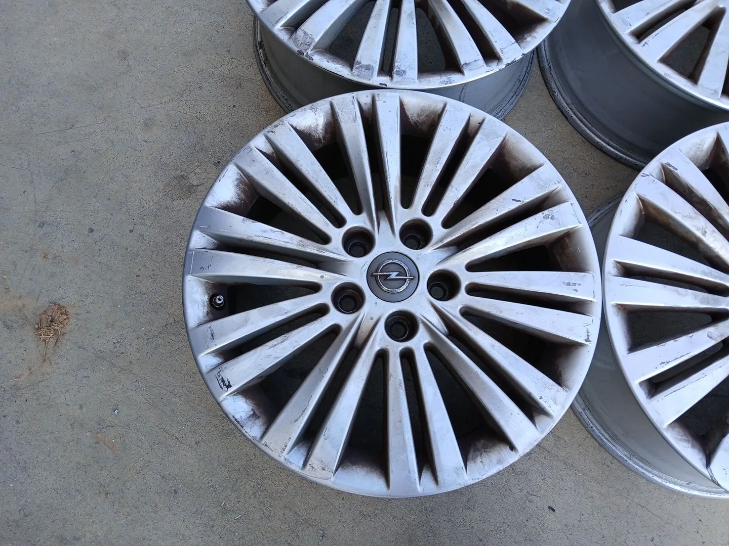 Juego Llantas para Opel Astra J (P10)
