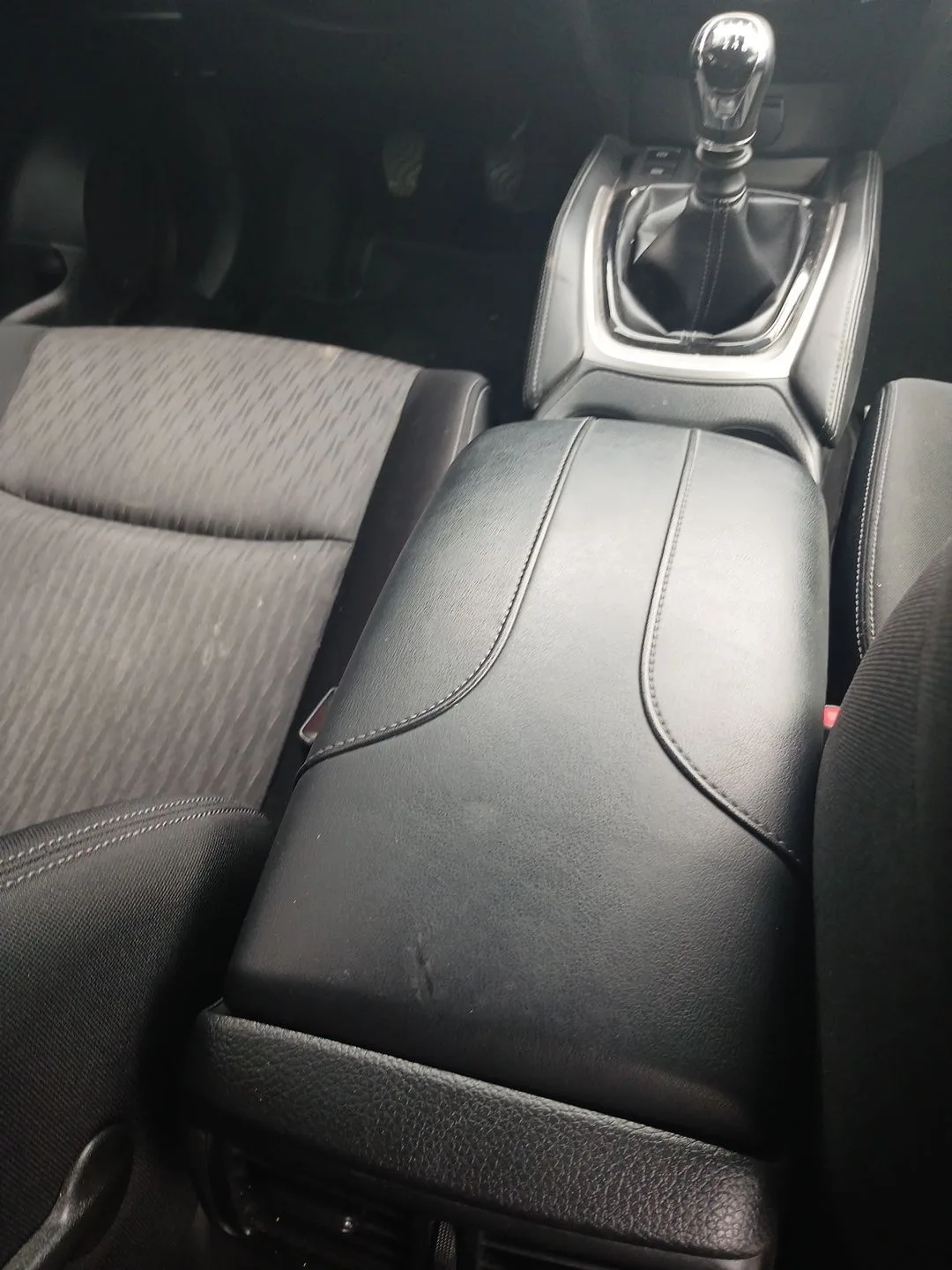 Apoyabrazos Central para Nissan X-Trail Iii (T32_, T32R, T32Rr)