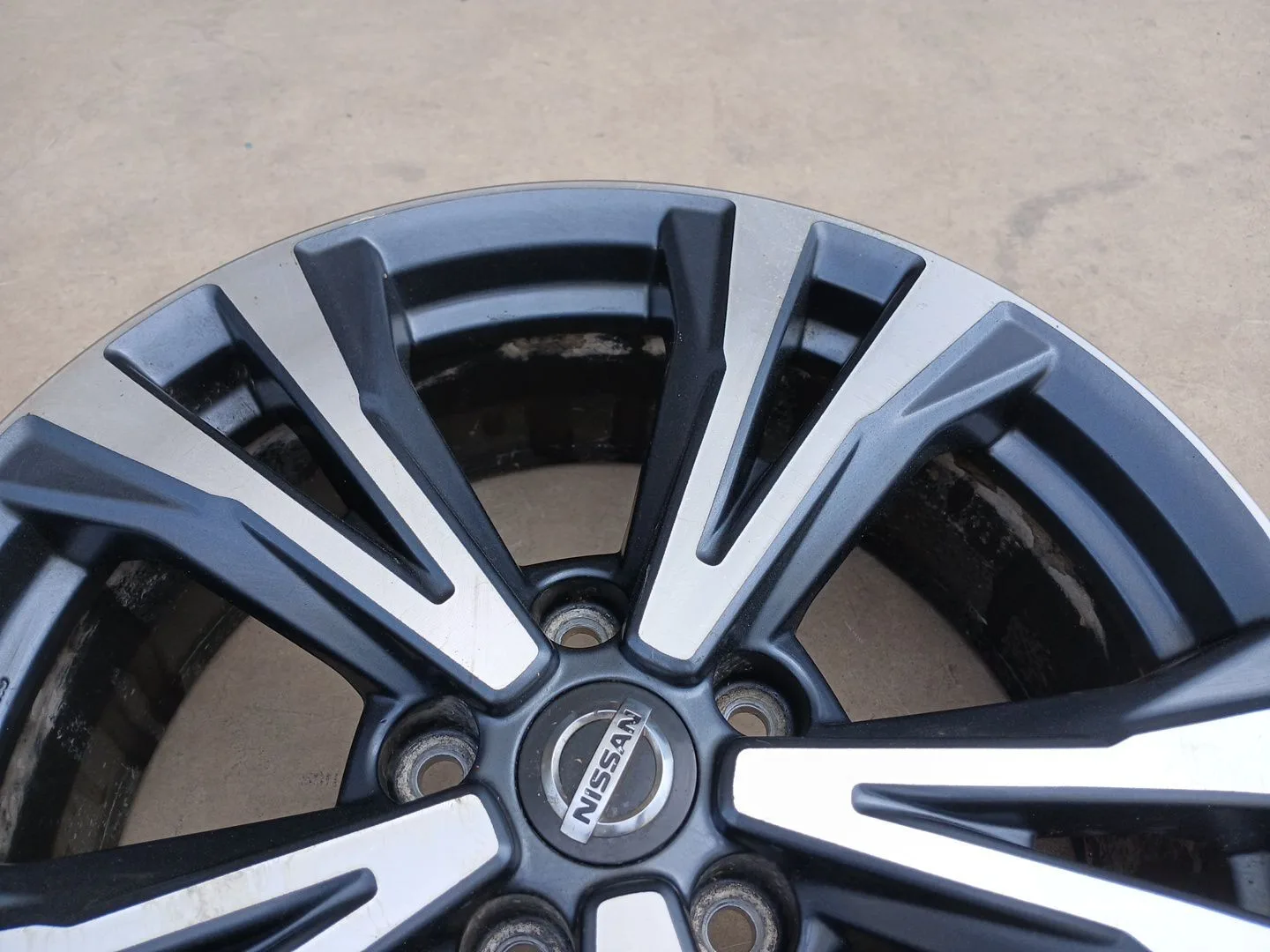 Llanta Delantera Derecha para Nissan X-Trail Iii (T32_, T32R, T32Rr)