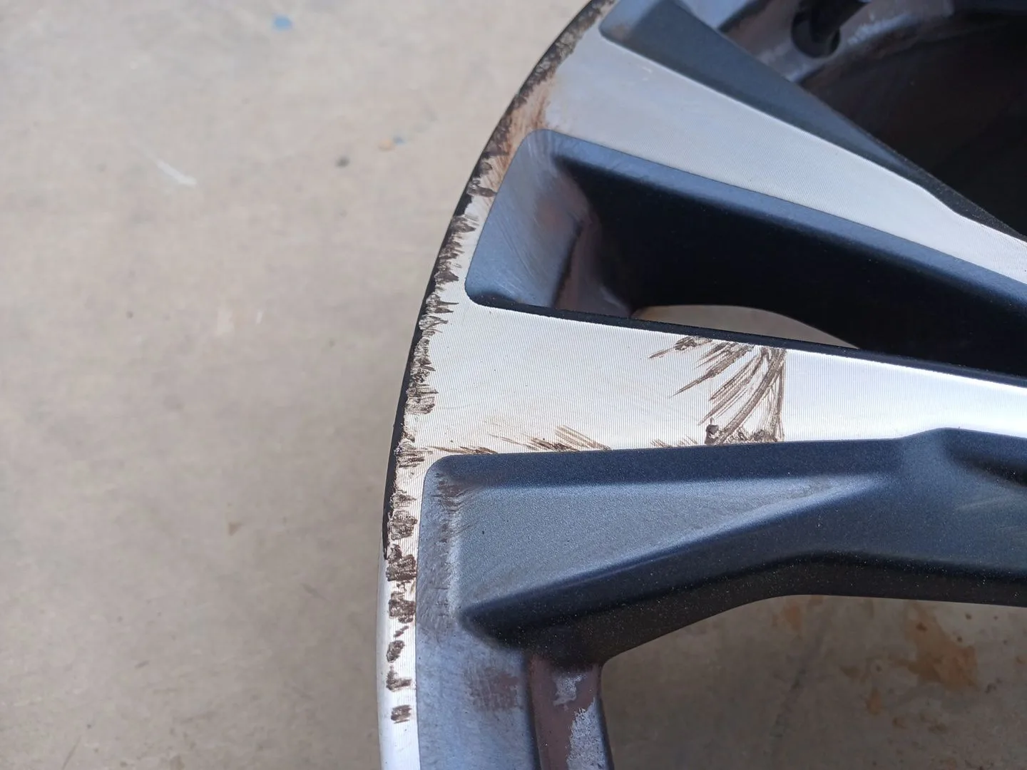 Llanta Trasera Derecha para Nissan X-Trail Iii (T32_, T32R, T32Rr)