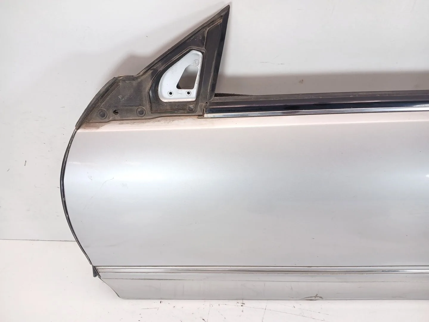 Puerta Delantera Izquierda para Mercedes-Benz Clk (C209)