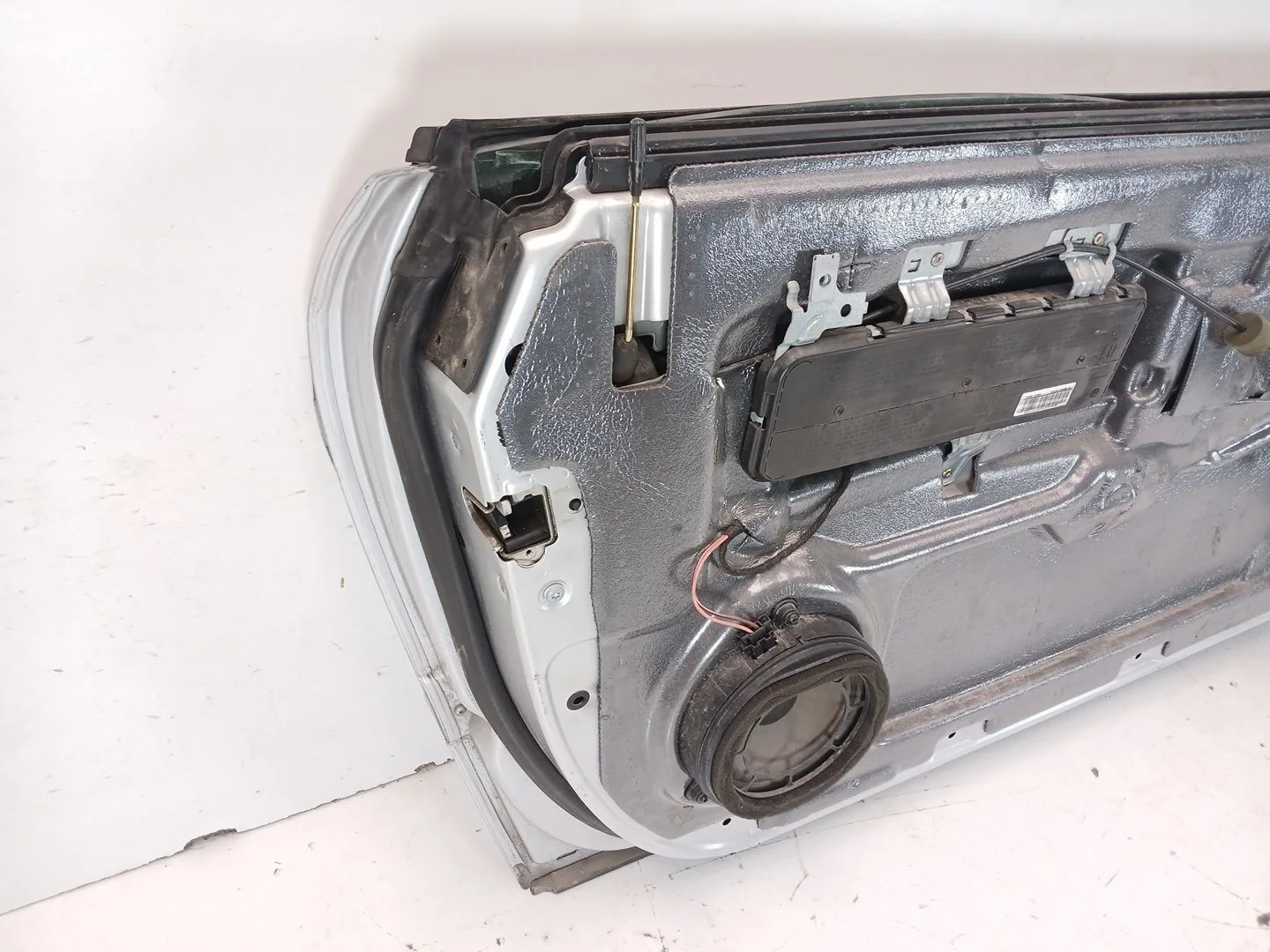 Puerta Delantera Izquierda para Mercedes-Benz Clk (C209)