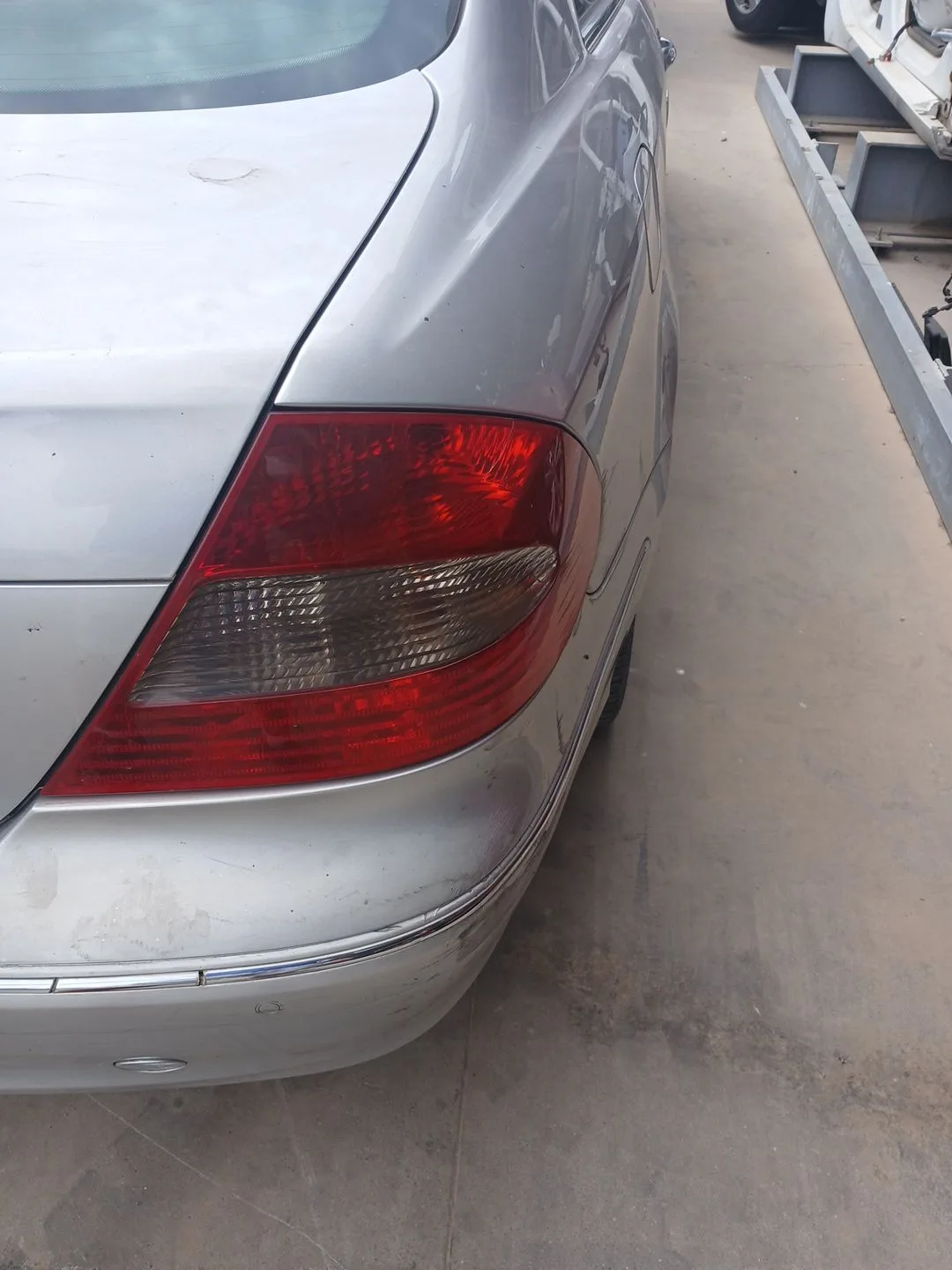 Piloto Trasero Derecho para Mercedes-Benz Clk (C209)