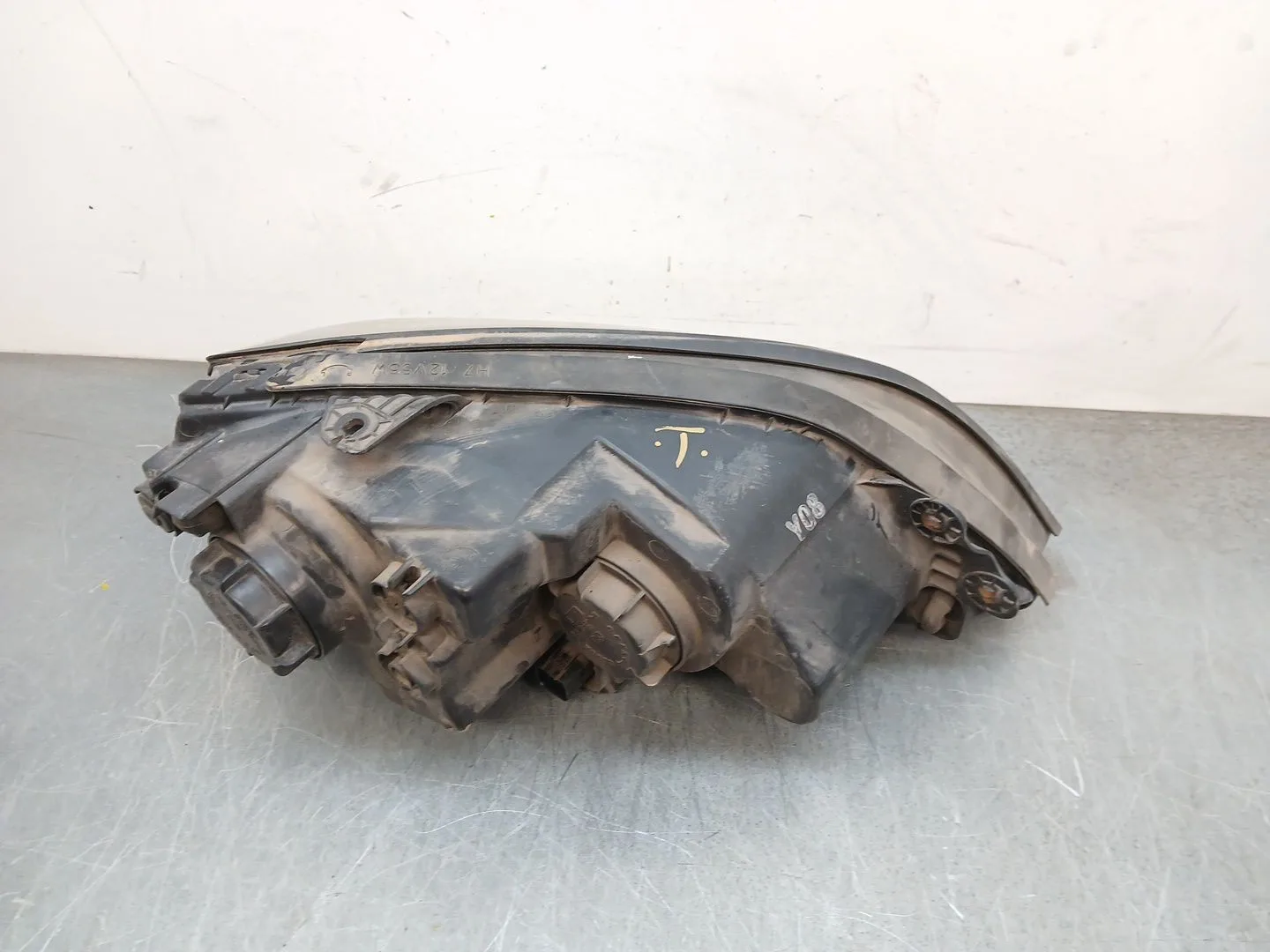 Faro Izquierdo para Kia Sorento I (Jc)