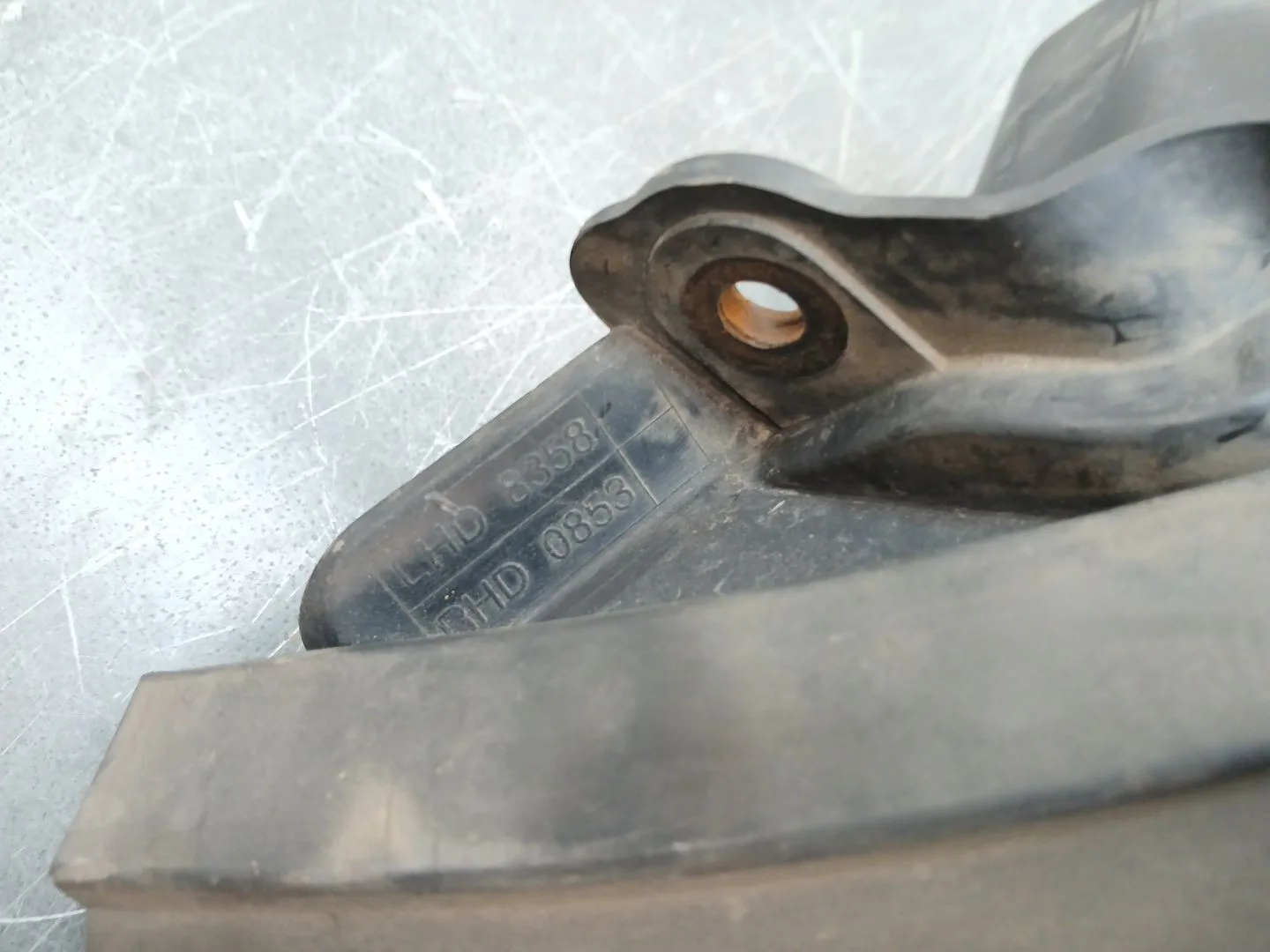 Faro Izquierdo para Kia Sorento I (Jc)