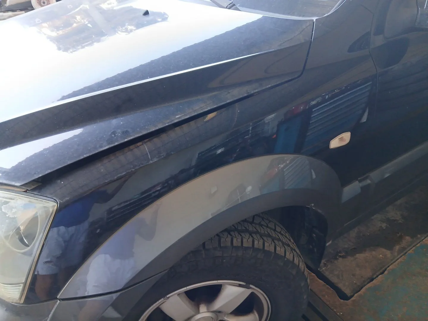 Aleta Delantera Izquierda para Kia Sorento I (Jc)