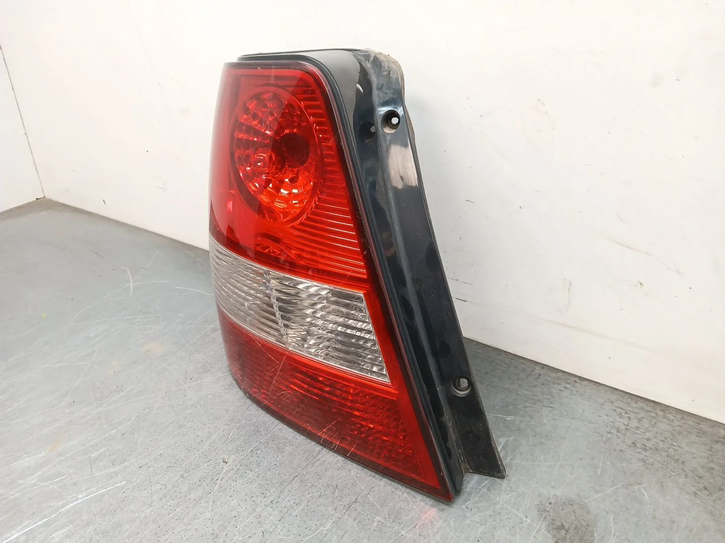 Piloto Trasero Izquierdo para Kia Sorento I (Jc)