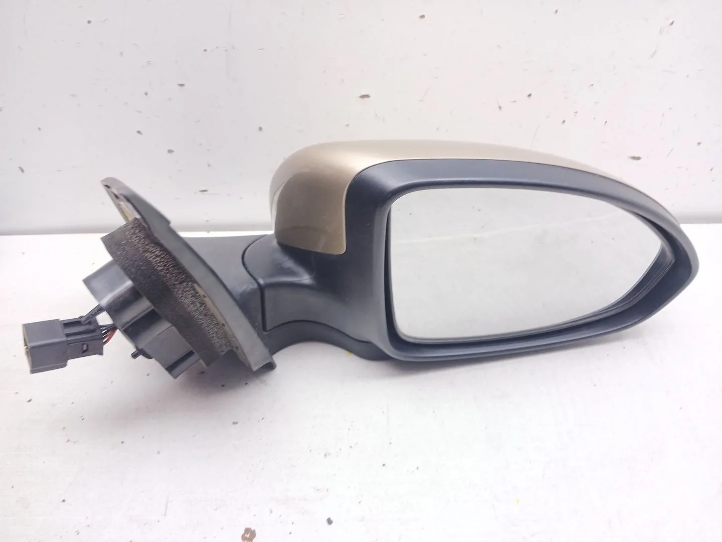 Retrovisor Derecho para Chevrolet Cruze (J300)