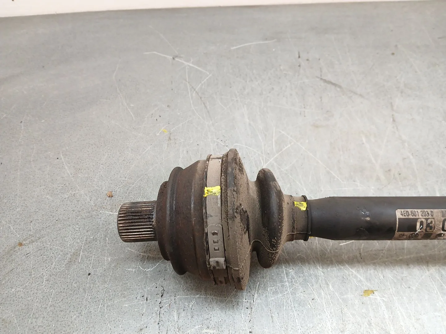Transmision Trasera Izquierda para Audi A8 (4E2)