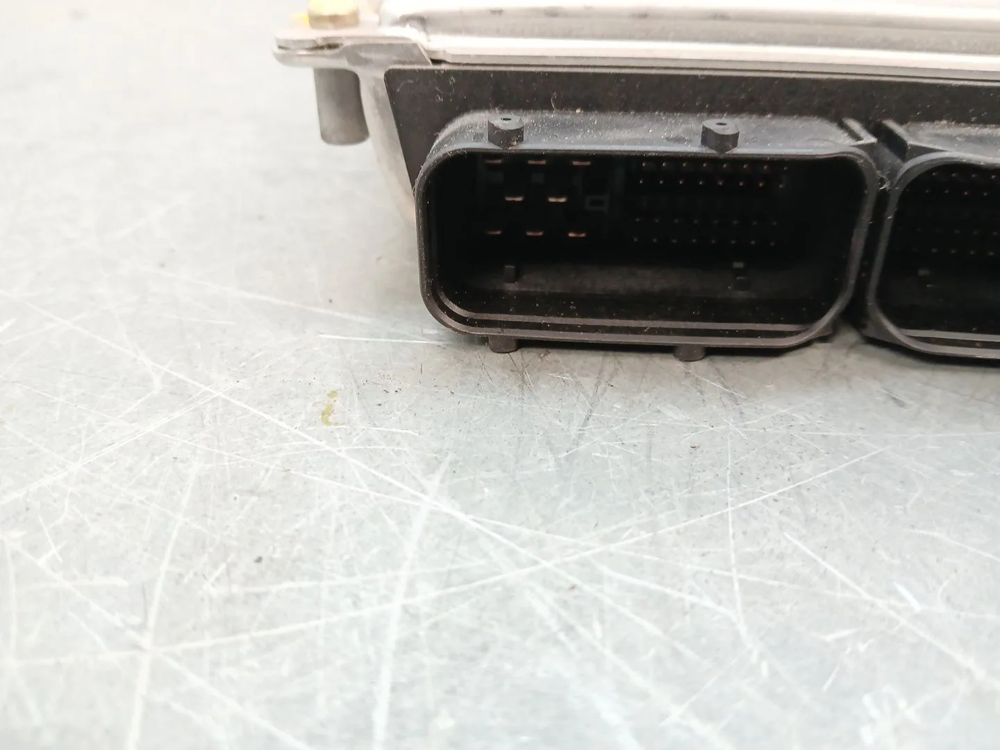 Centralita Motor Uce para Audi A8 (4E2)