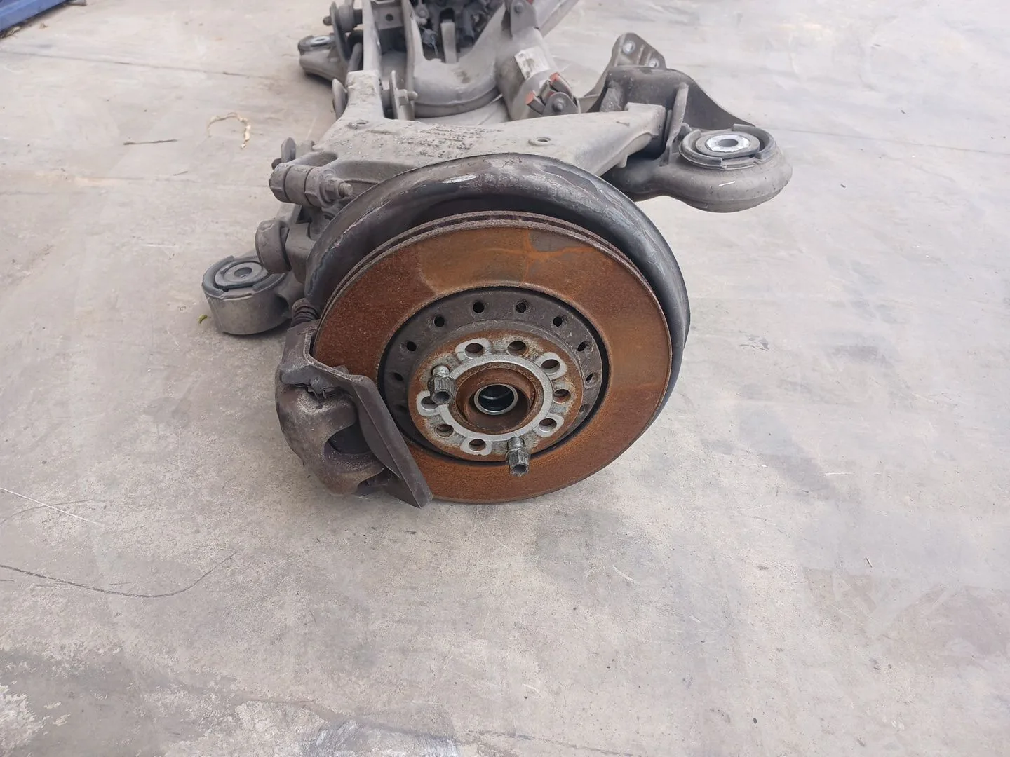 Puente Trasero para Audi A8 (4E2)