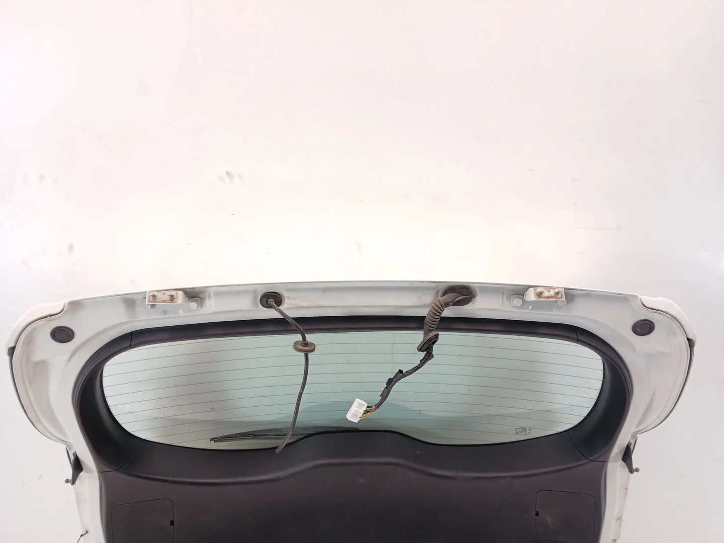 Porton Trasero para Kia Carens Iv