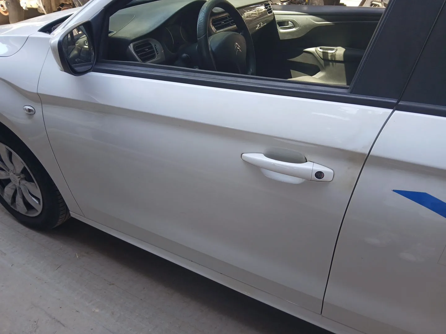 Puerta Delantera Izquierda para Citroën C-Elysee (Dd_)