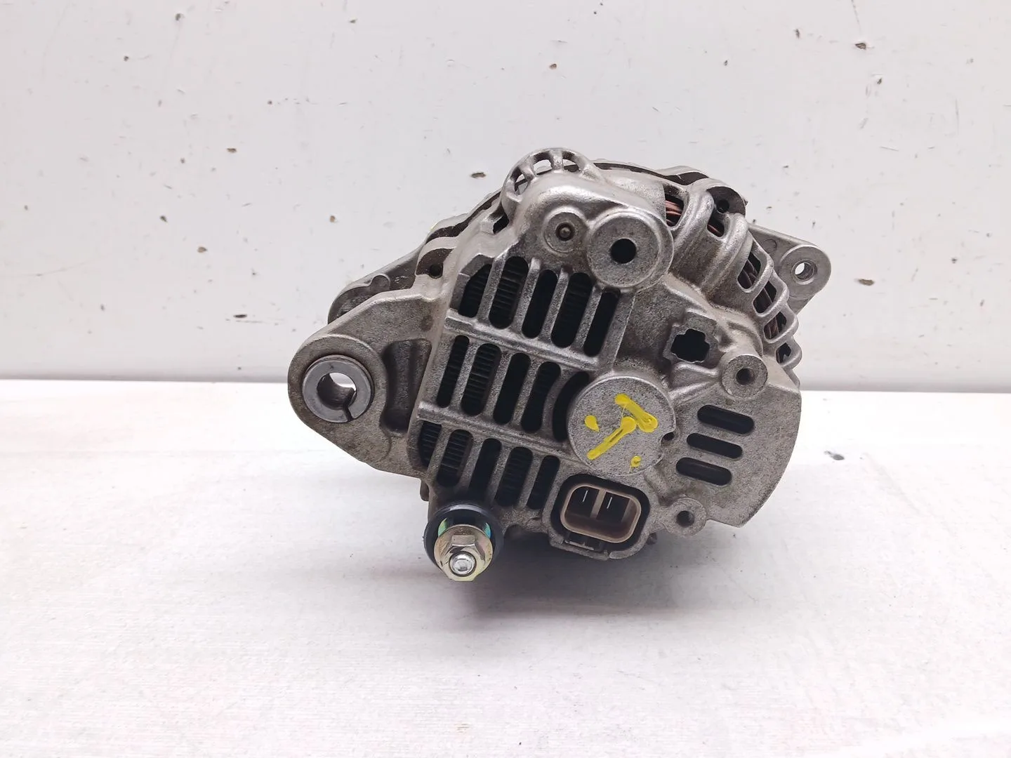 Alternador para Mitsubishi Montero Iii Canvas Top (V6_W, V7_W)