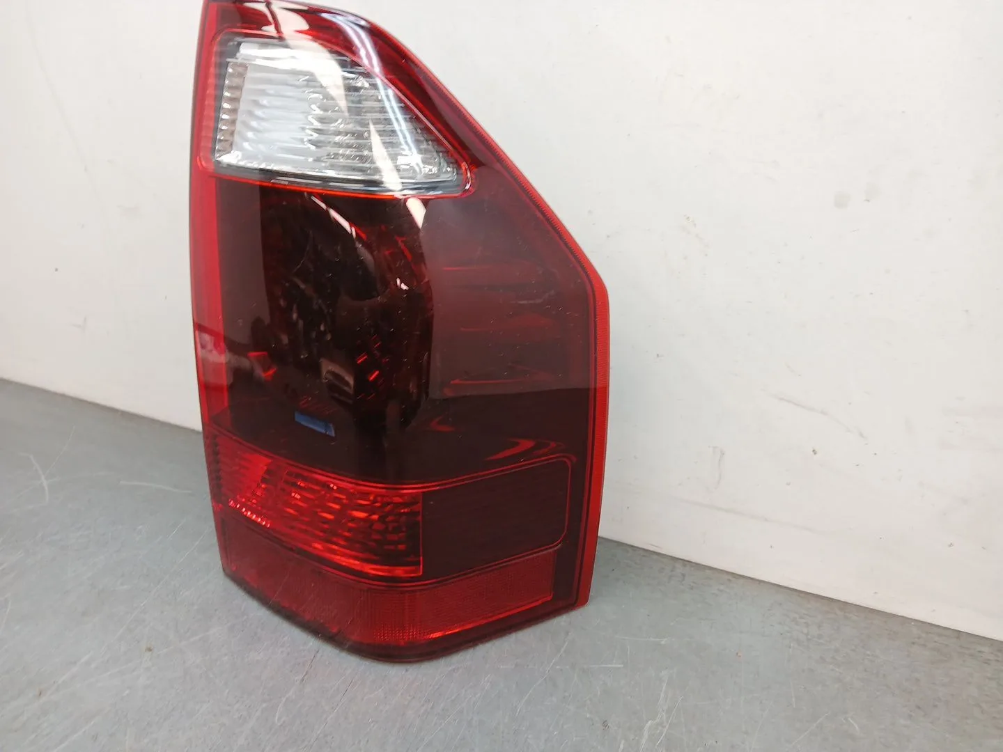 Piloto Trasero Derecho para Mitsubishi Montero Iii Canvas Top (V6_W, V7_W)