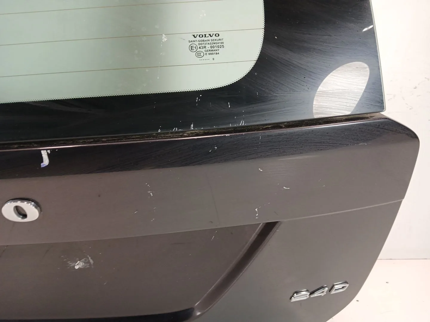 Porton Trasero para Volvo Xc60 I Suv (156)