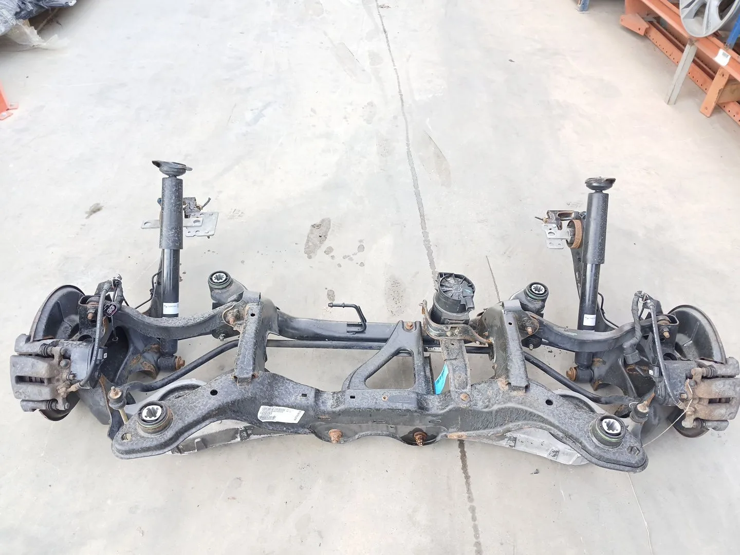Puente Trasero para Volvo Xc60 I Suv (156)