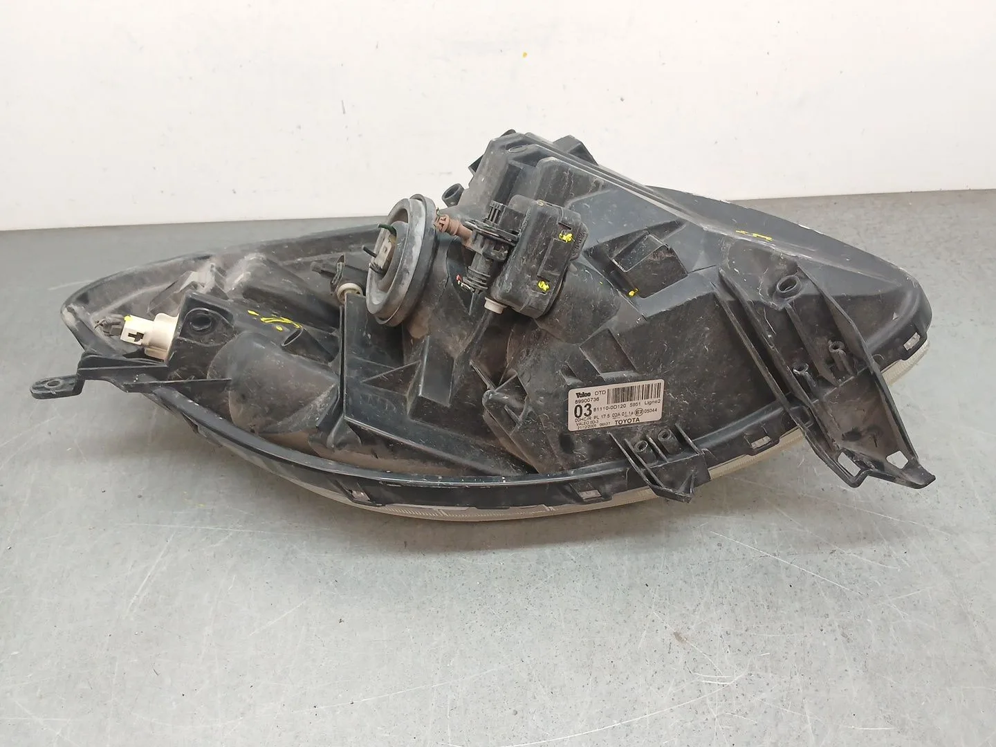 Faro Derecho para Toyota Yaris (_P9_)