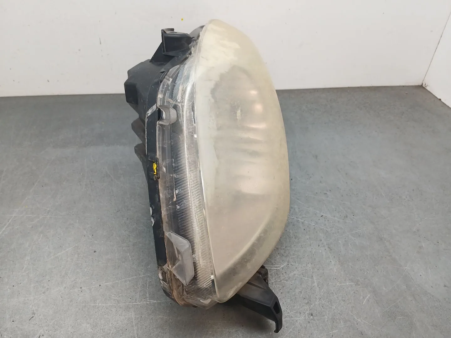 Faro Derecho para Toyota Yaris (_P9_)