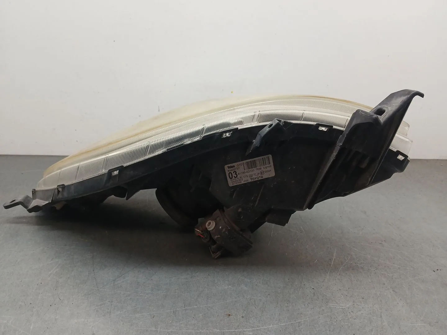 Faro Izquierdo para Toyota Yaris (_P9_)