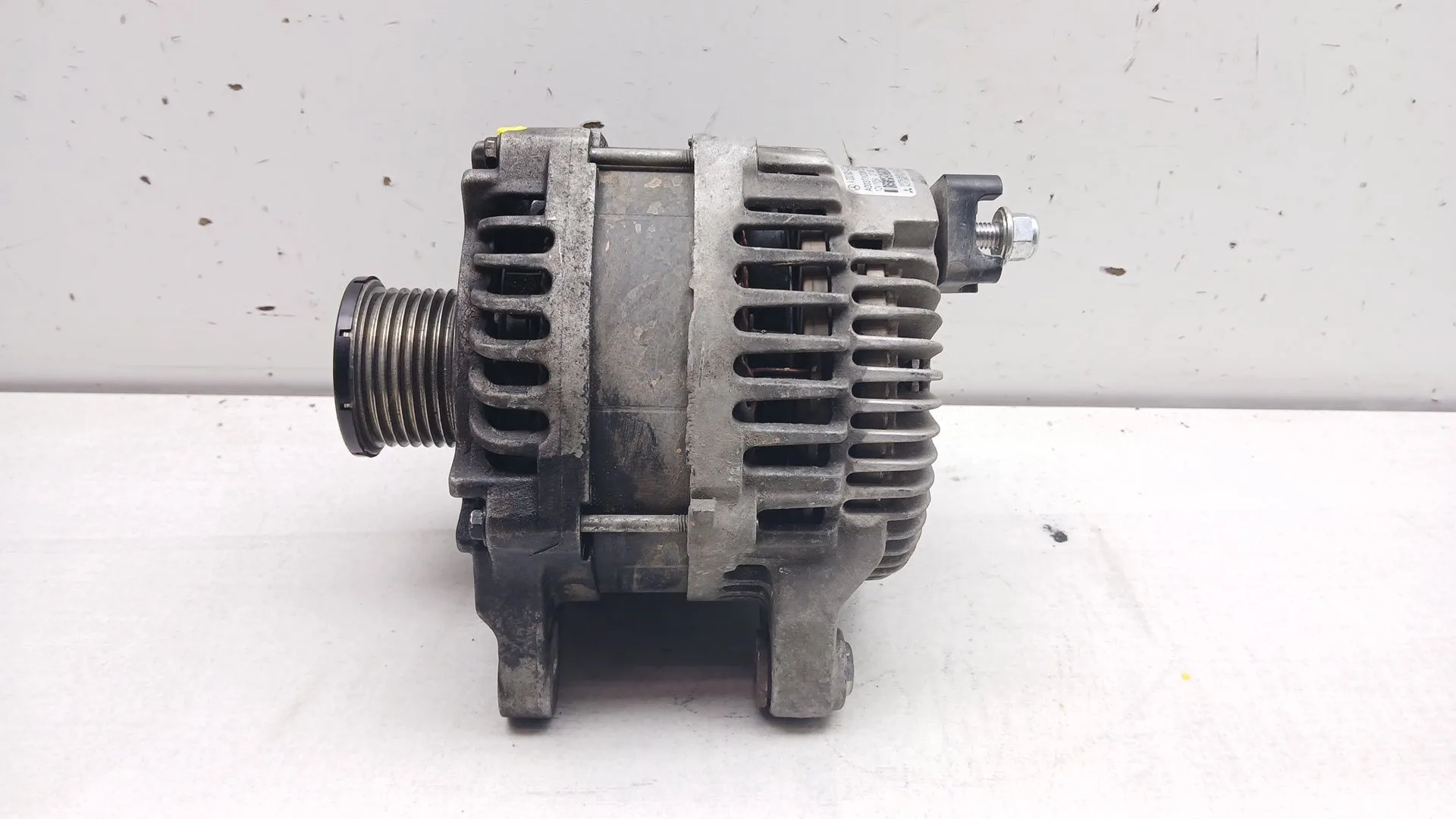 Alternador para Mercedes-Benz Vito Furgoneta (W447)