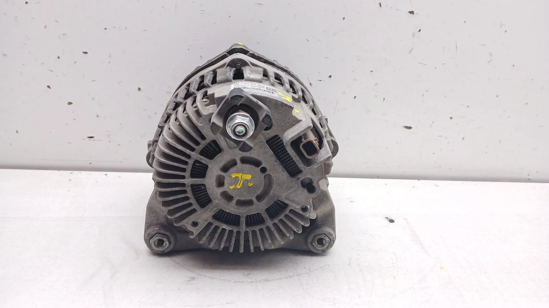 Alternador para Mercedes-Benz Vito Furgoneta (W447)