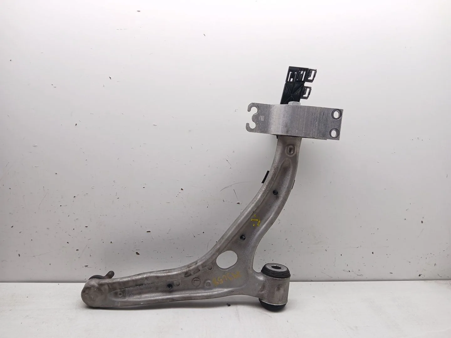 Brazo Suspension Superior Delantero Izquierdo para Mercedes-Benz Cla Coupe (C117)
