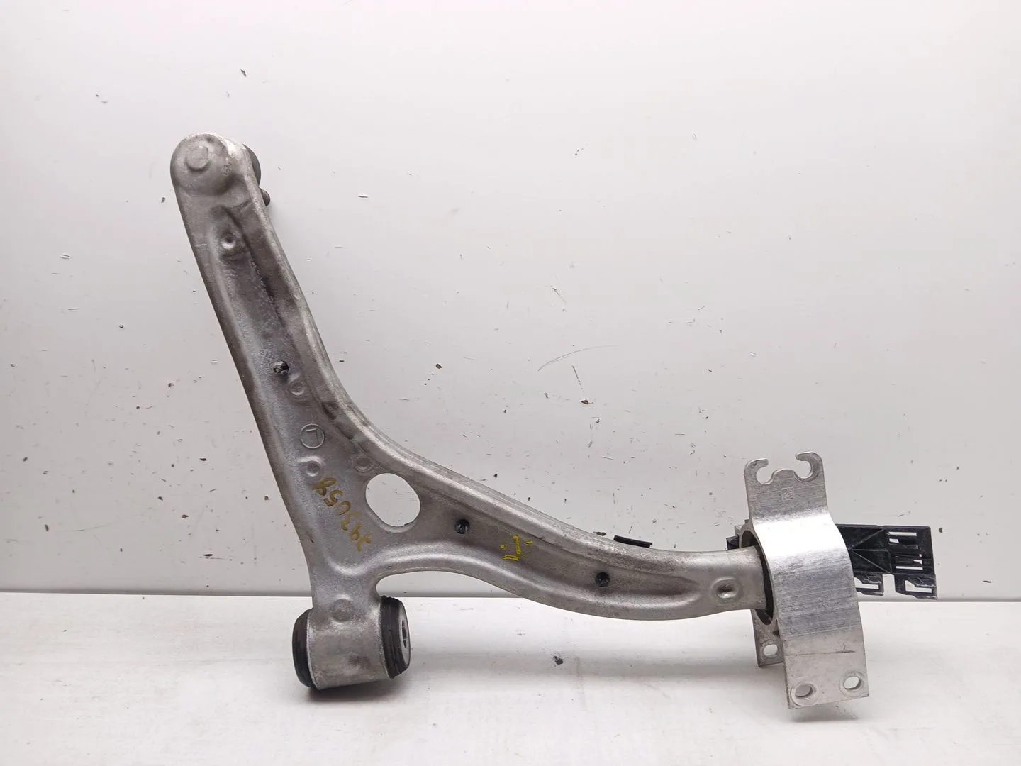 Brazo Suspension Superior Delantero Izquierdo para Mercedes-Benz Cla Coupe (C117)