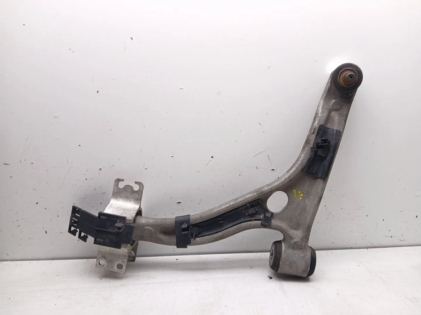 Brazo Suspension Superior Delantero Izquierdo para Mercedes-Benz Cla Coupe (C117)