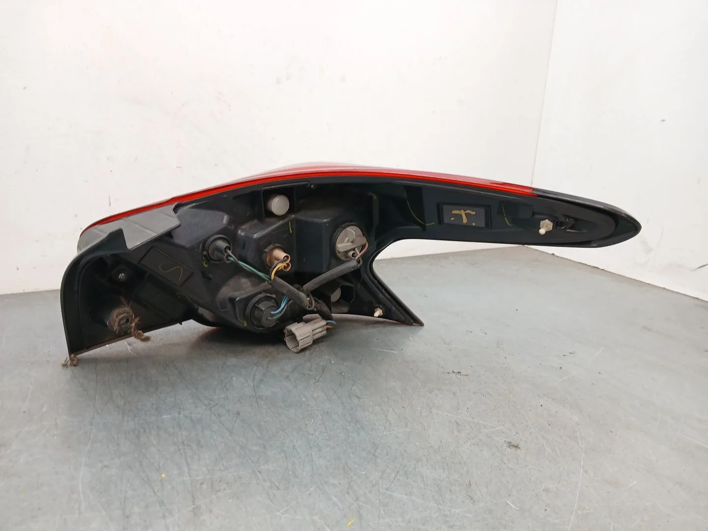 Piloto Trasero Izquierdo para Nissan Micra V (K14)
