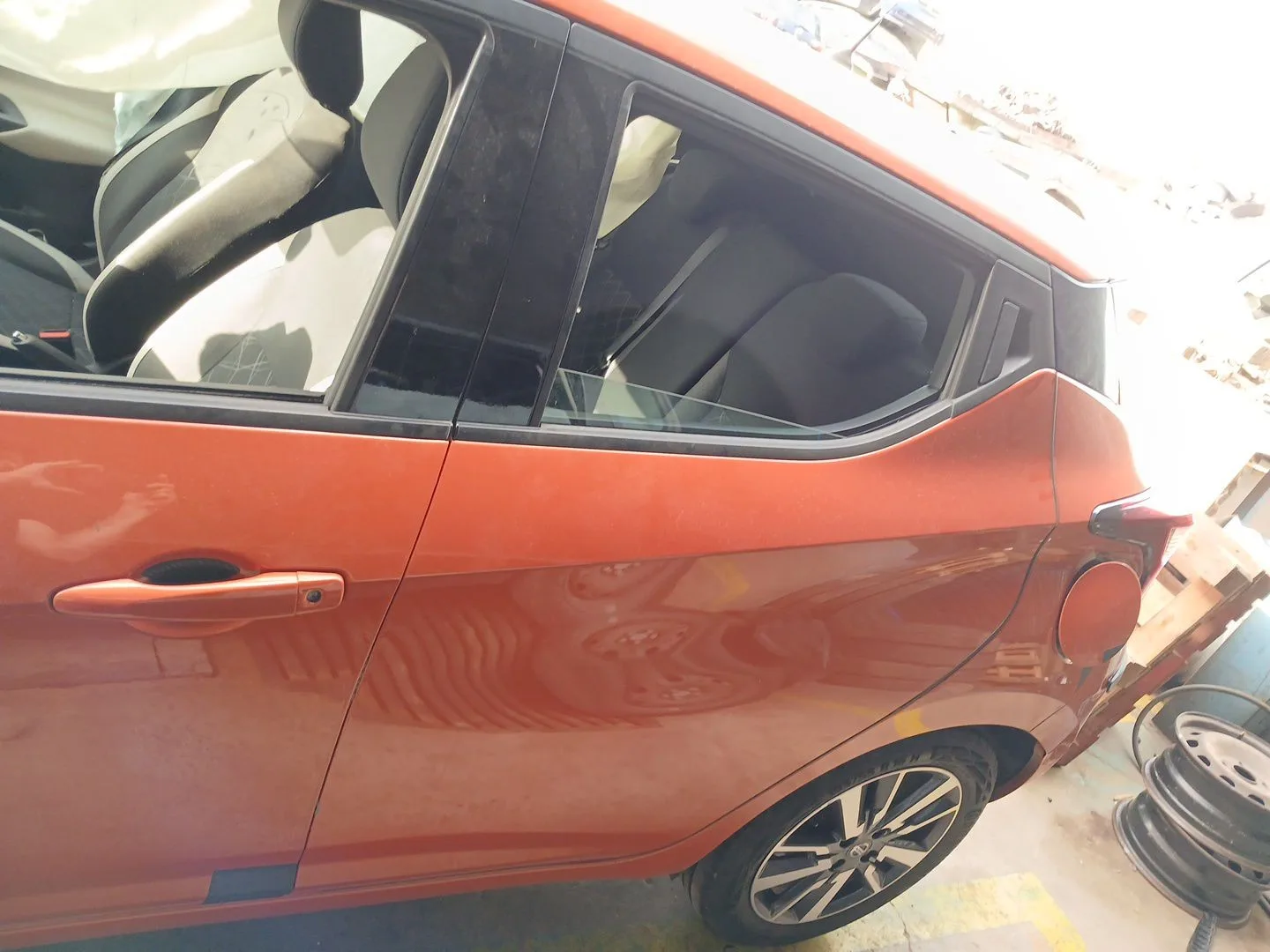 Puerta Trasera Izquierda para Nissan Micra V (K14)