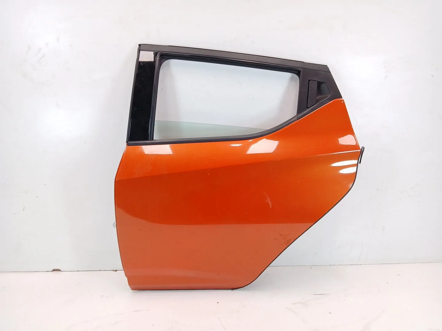 Puerta Trasera Izquierda para Nissan Micra V (K14)