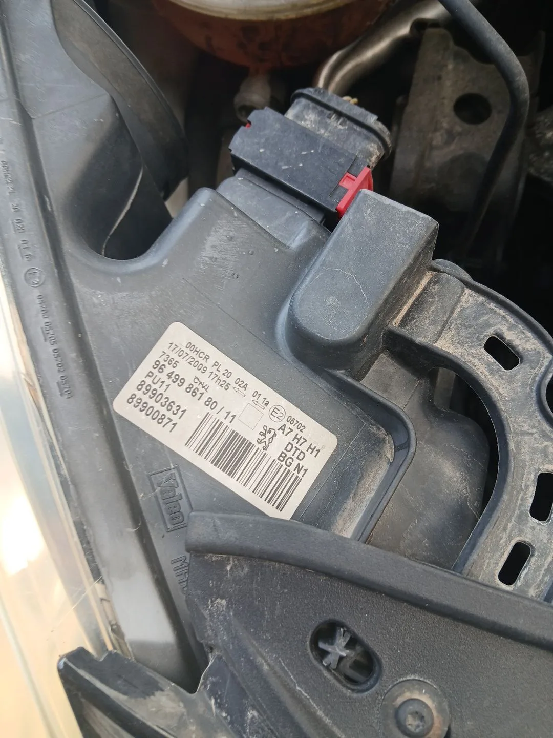 Faro Derecho para Peugeot 207/207+ (Wa_, Wc_)