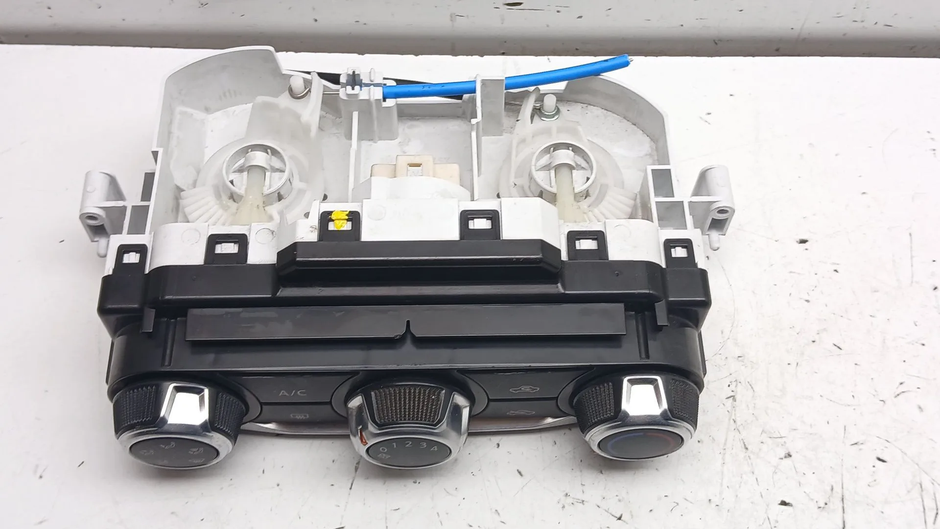 Mando Calefaccion / Aire Acondicionado para Nissan Micra V (K14)