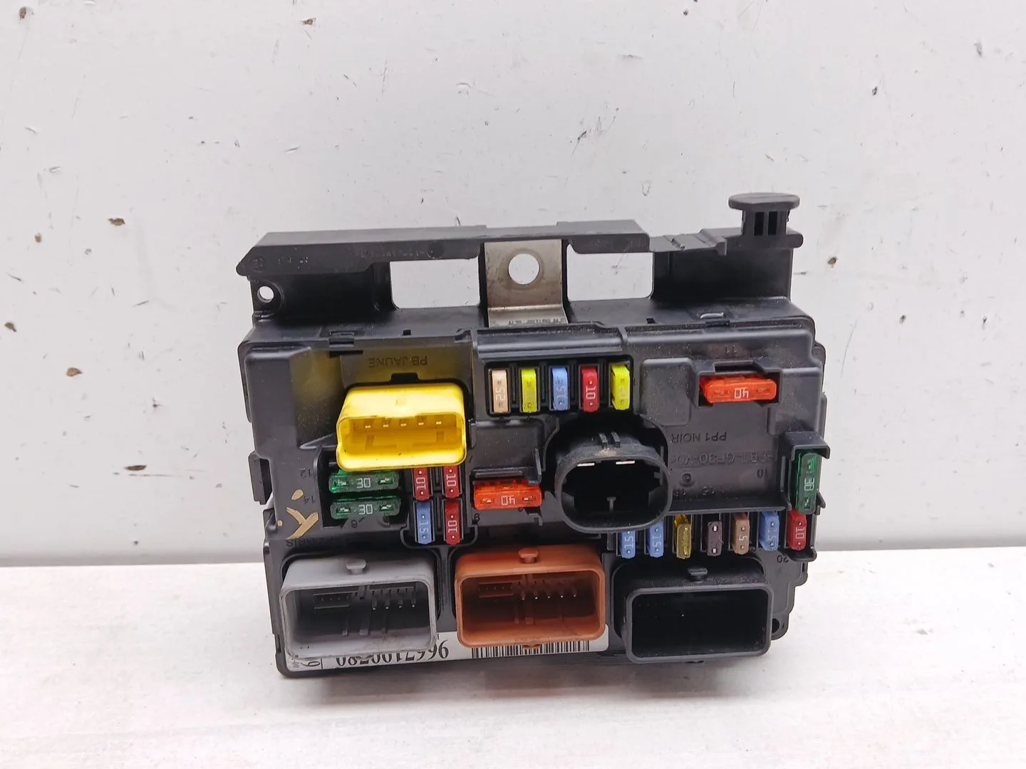 Centralita Bsm para Peugeot 207/207+ (Wa_, Wc_)