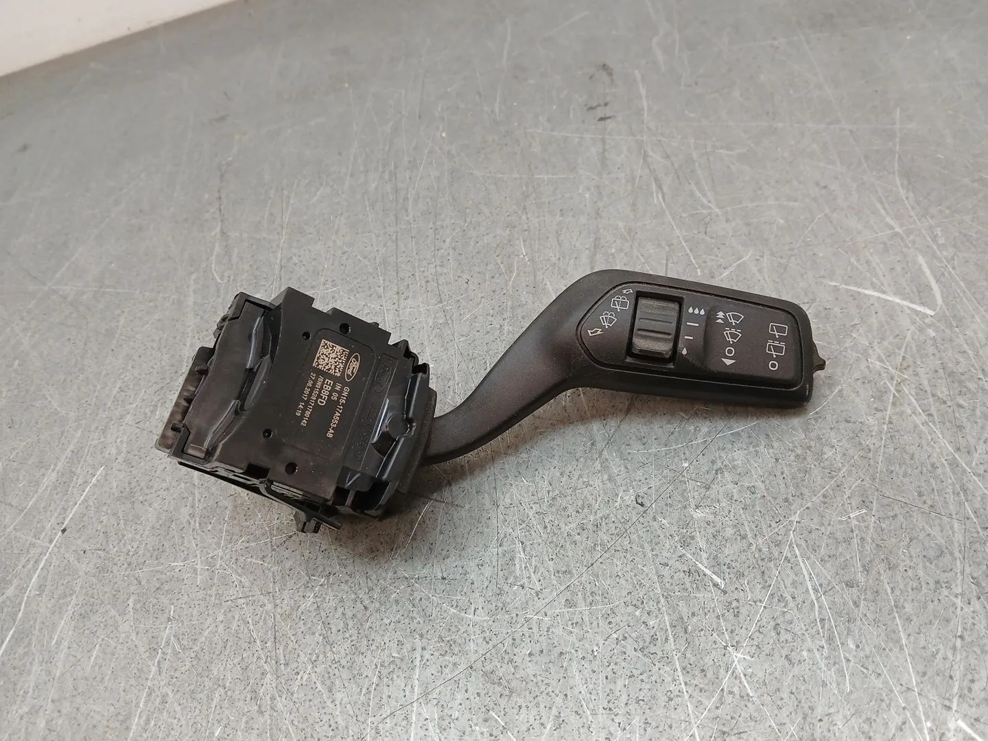 Mando Limpia para Ford Fiesta Vii (Hj, Hf)