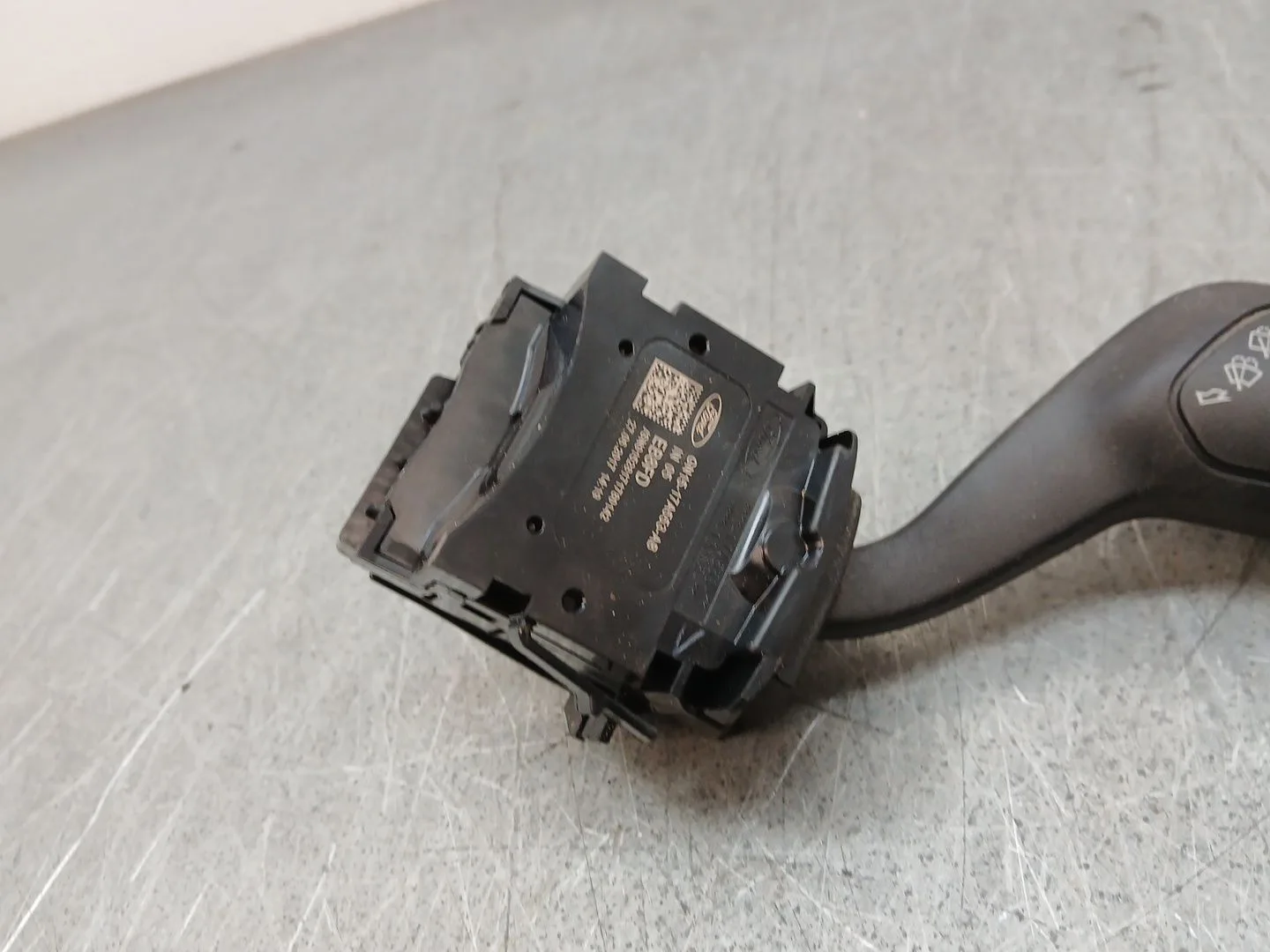 Mando Limpia para Ford Fiesta Vii (Hj, Hf)