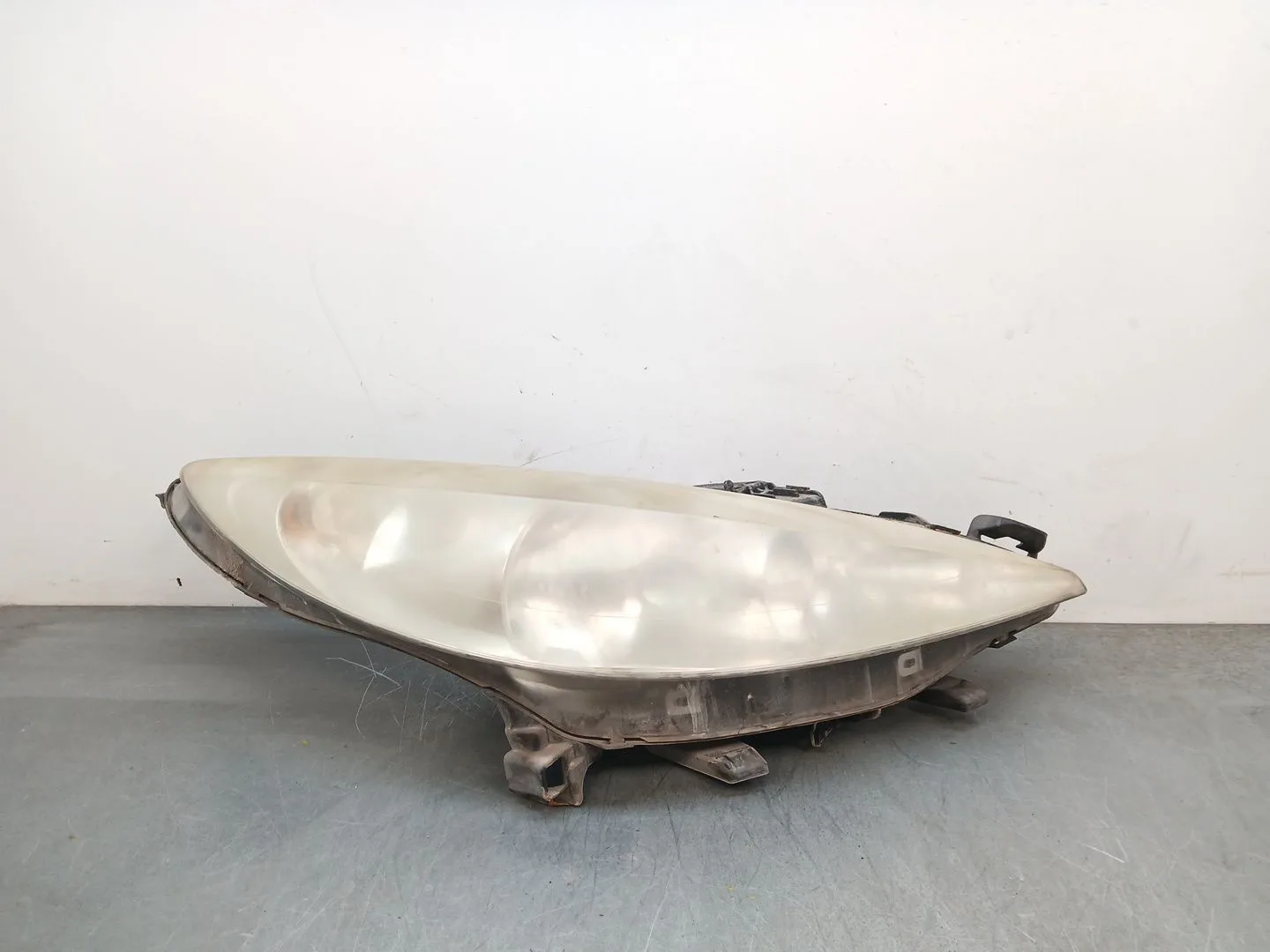 Faro Derecho para Peugeot 207/207+ (Wa_, Wc_)