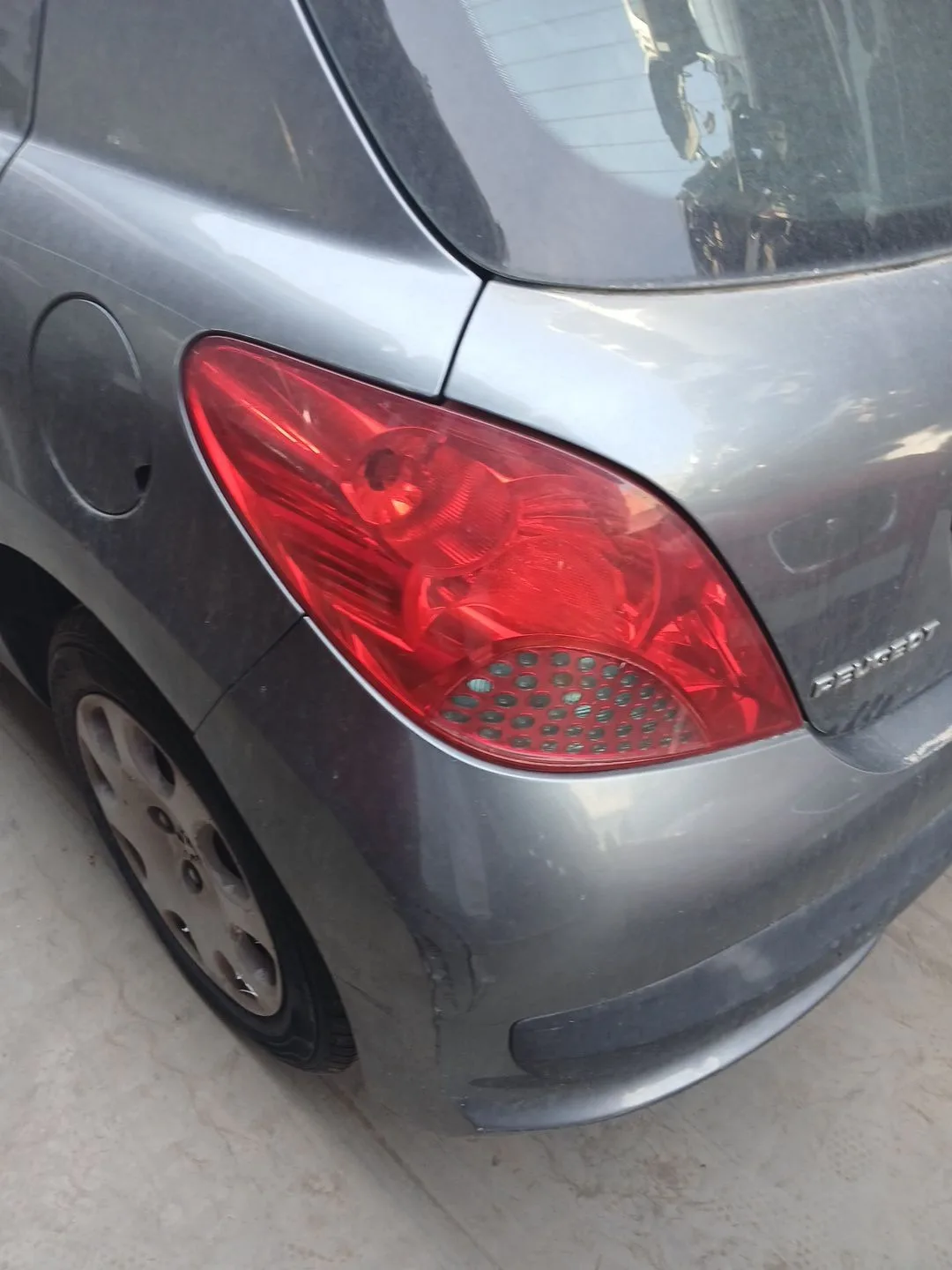 Piloto Trasero Izquierdo para Peugeot 207/207+ (Wa_, Wc_)