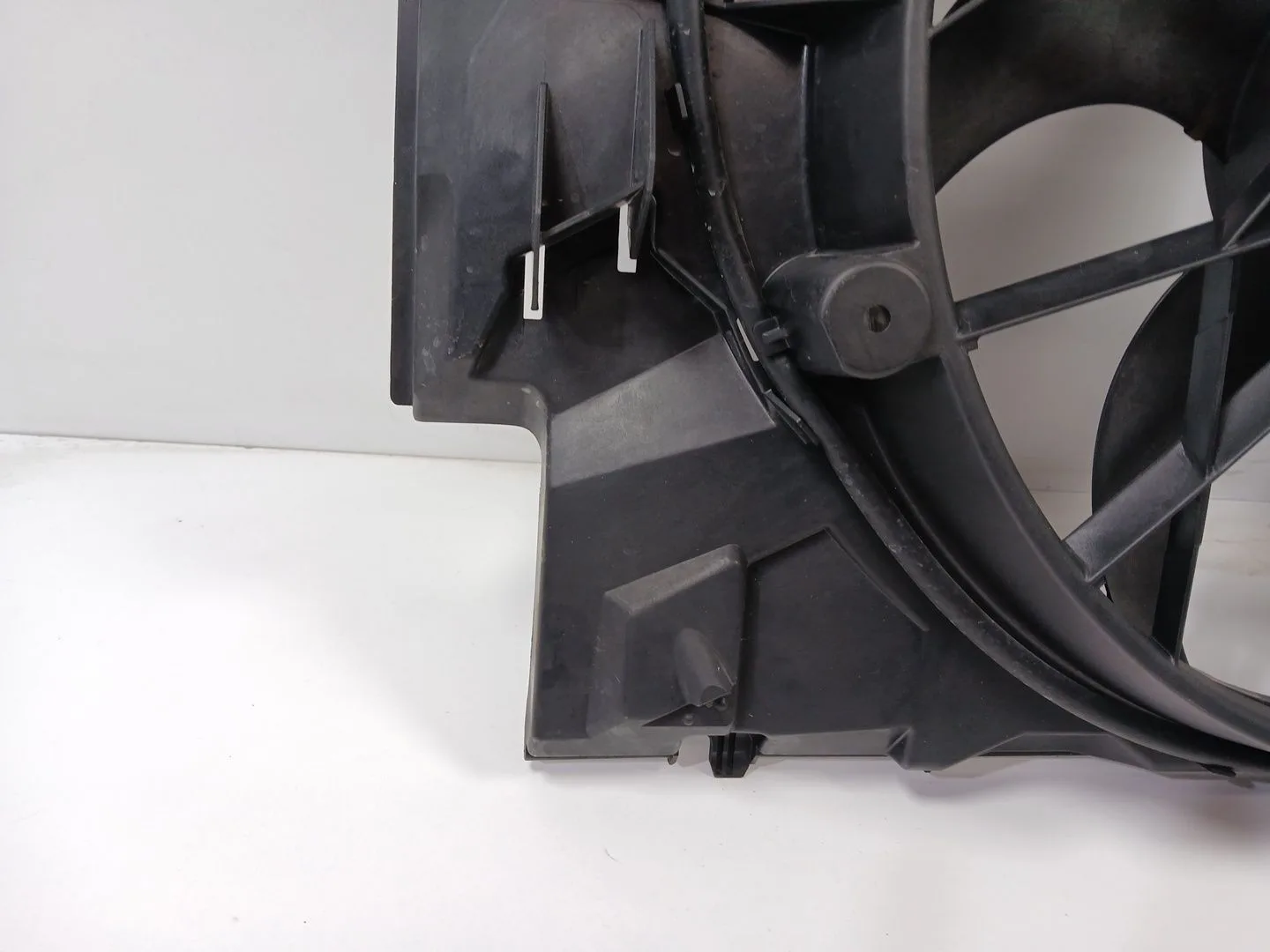 Electroventilador para Bmw 1 (E87)